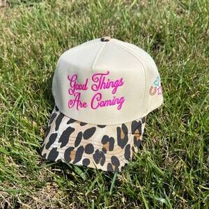 NEW POPPY & PINE women's good things are coming leopard hat in pink embroidered